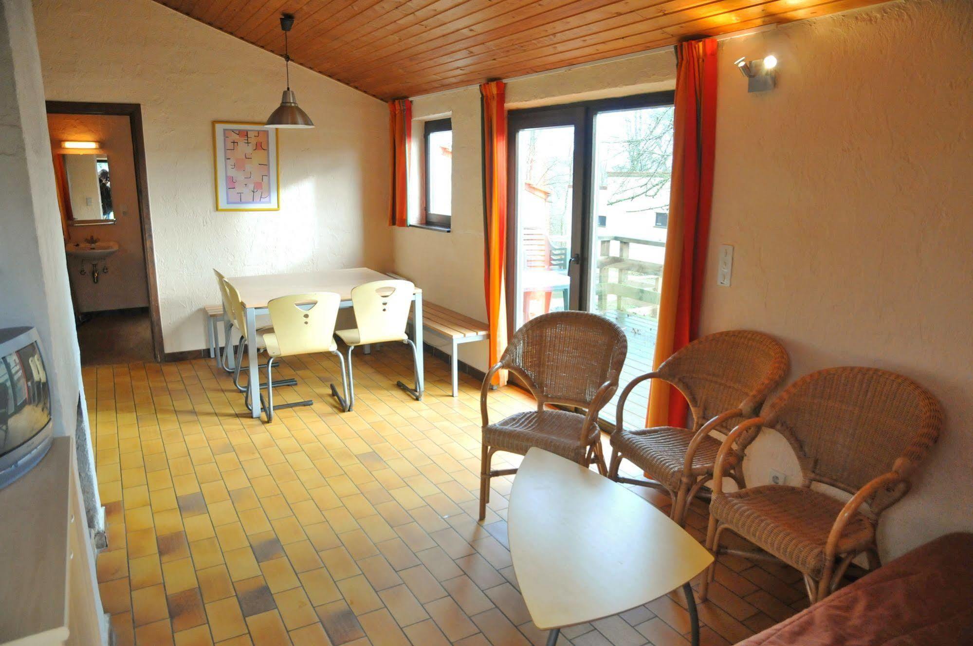 Hotel Vallee De Rabais Virton Zewnętrze zdjęcie